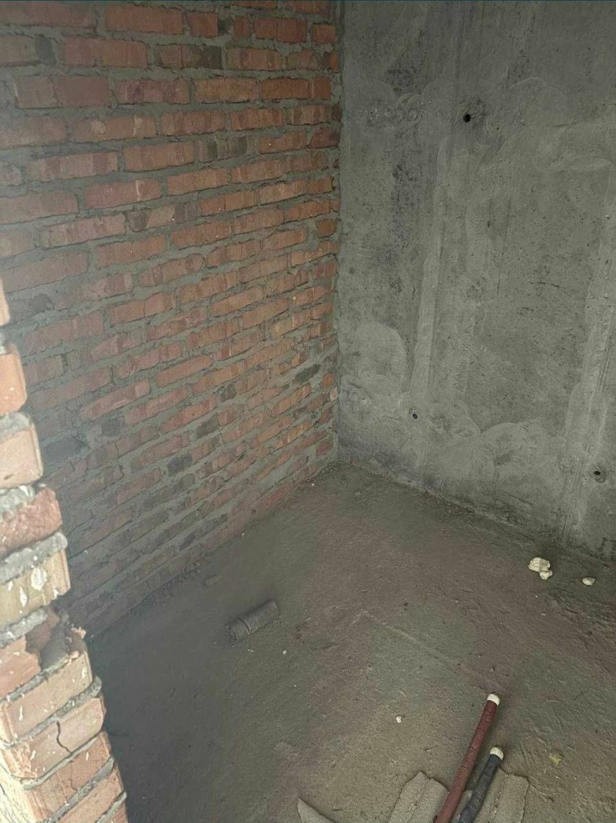1838921670460940