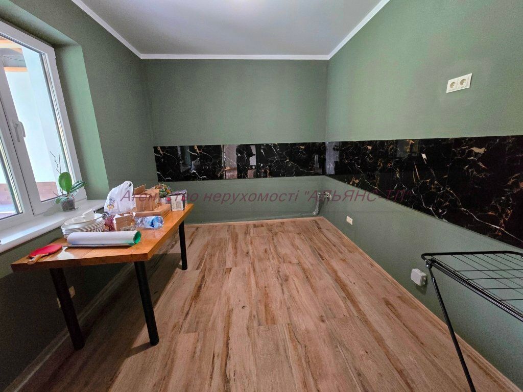 1815346878979942