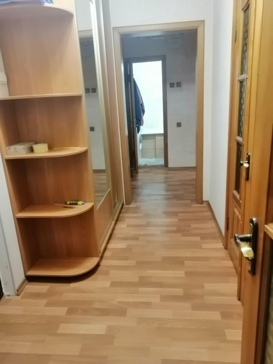 1835339618357943