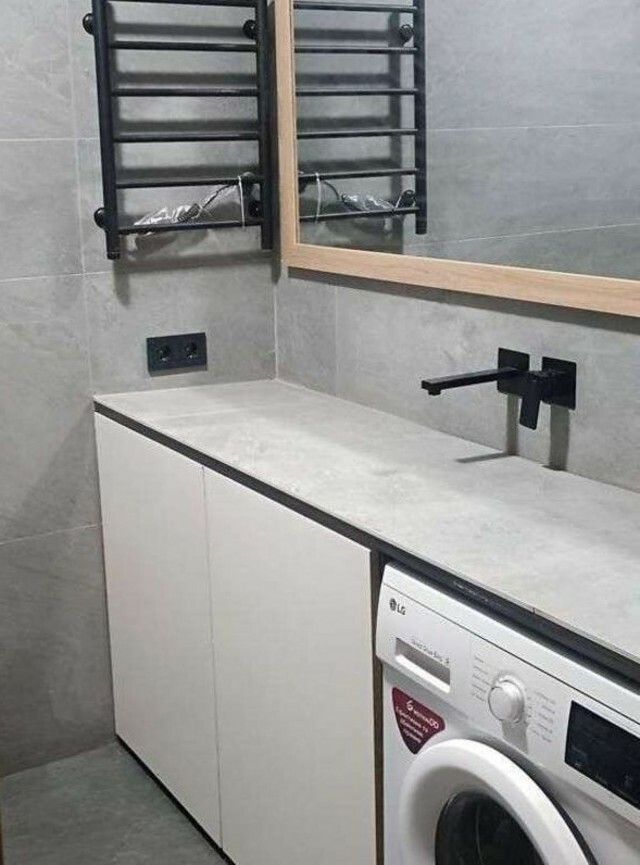 1832192232519944