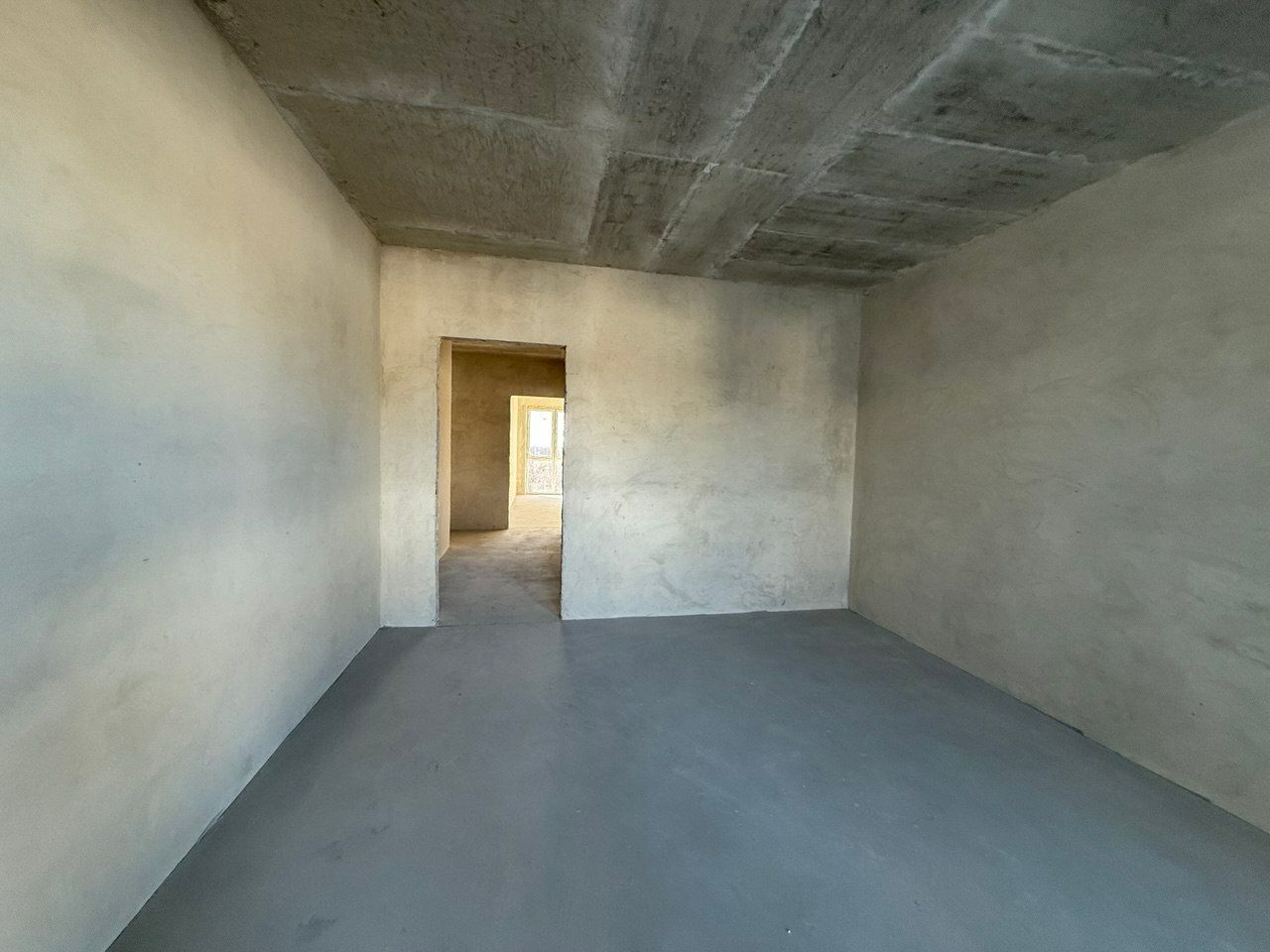 1831007256733945