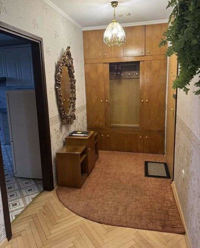 1831468501504947
