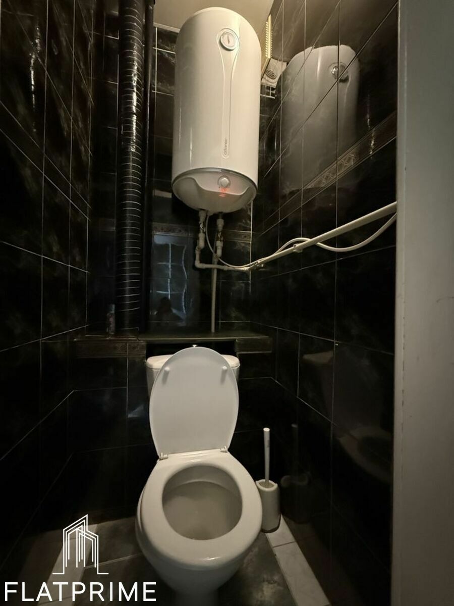 1833639493247948