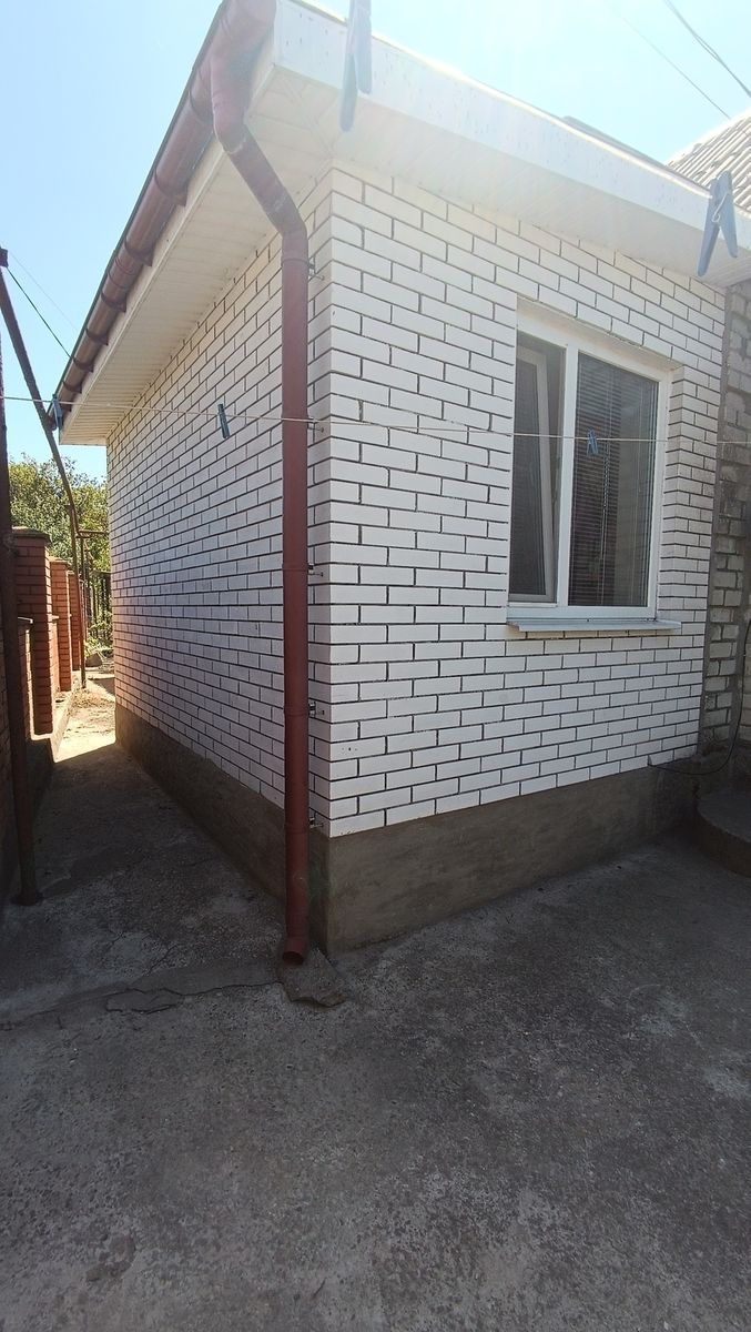 1834169306232948