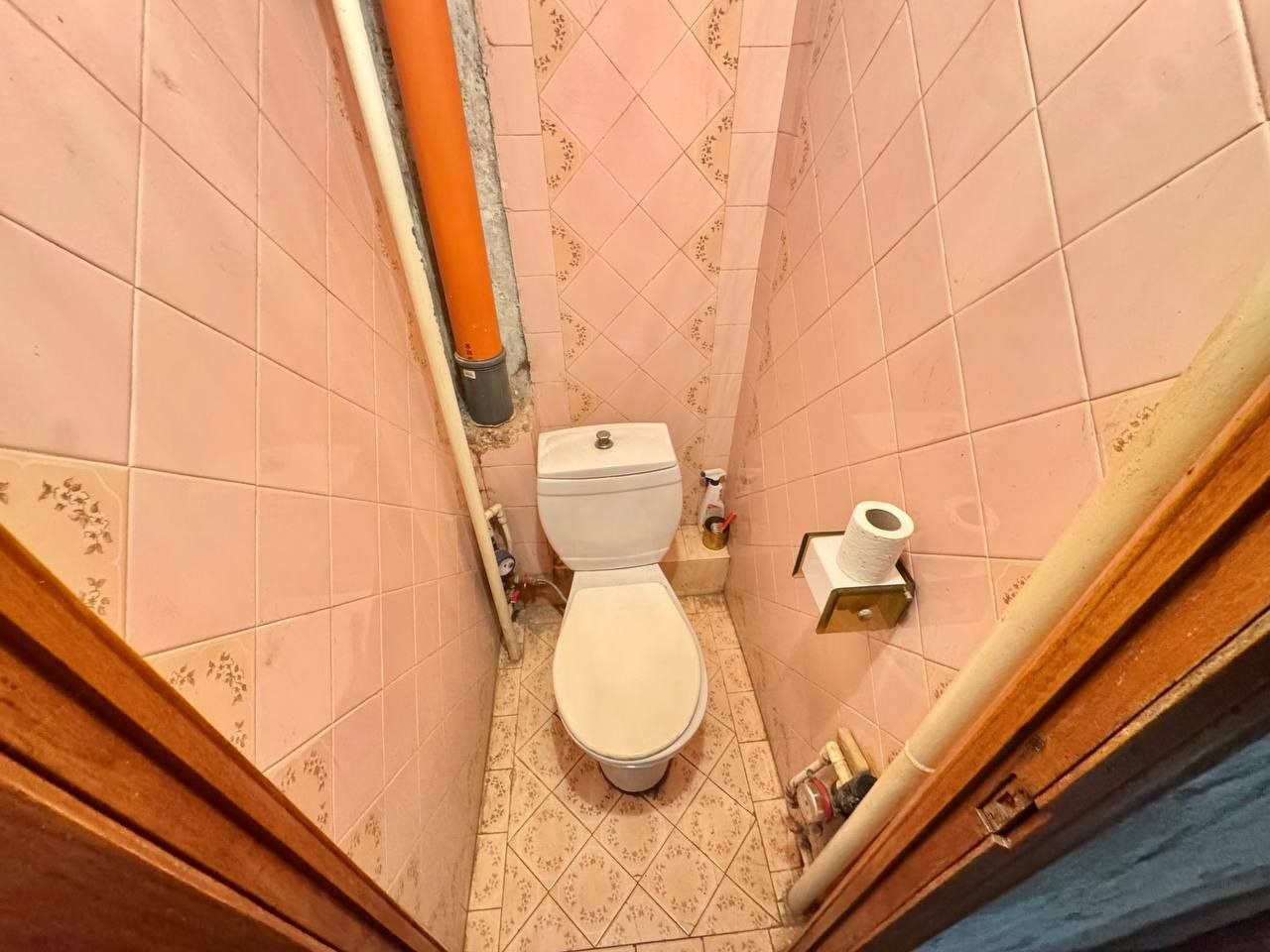 1834171890408949
