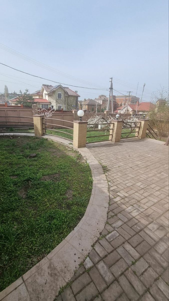 1795490184385095