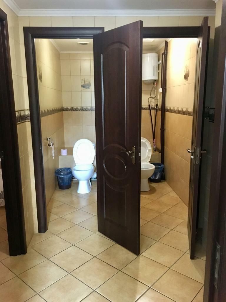 1835897620808095