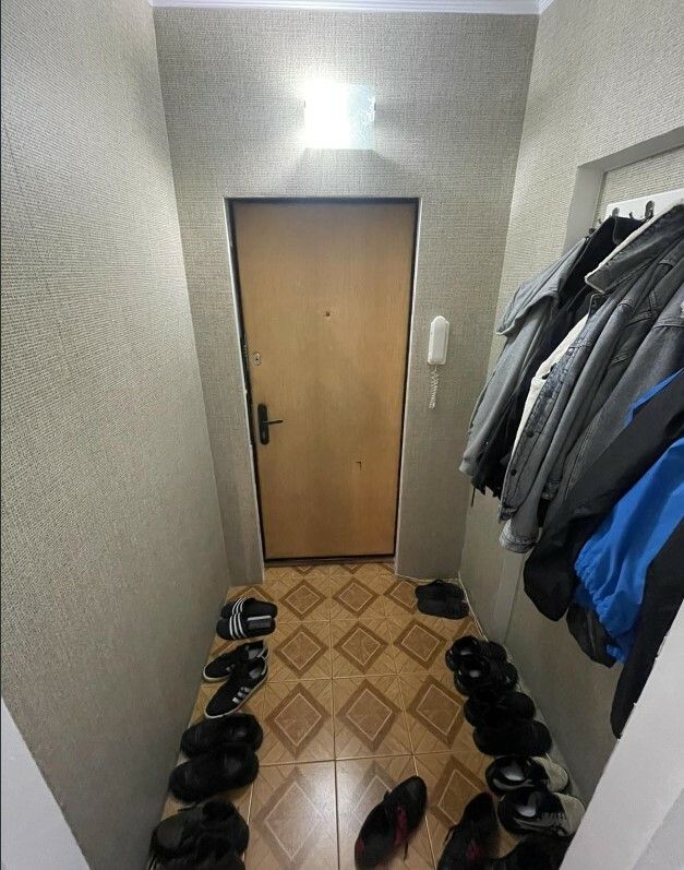 1835907238118950