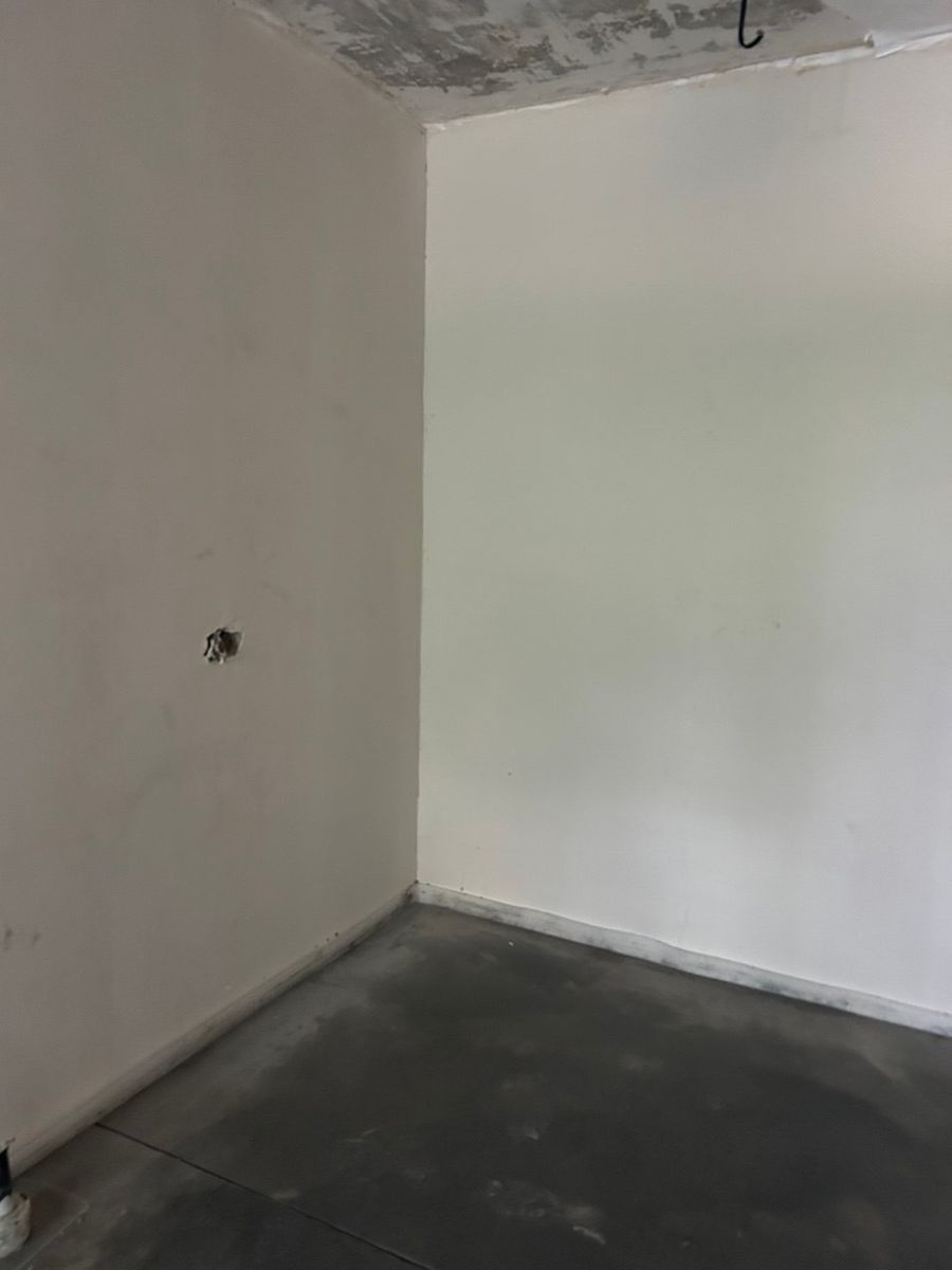 1837631398300950