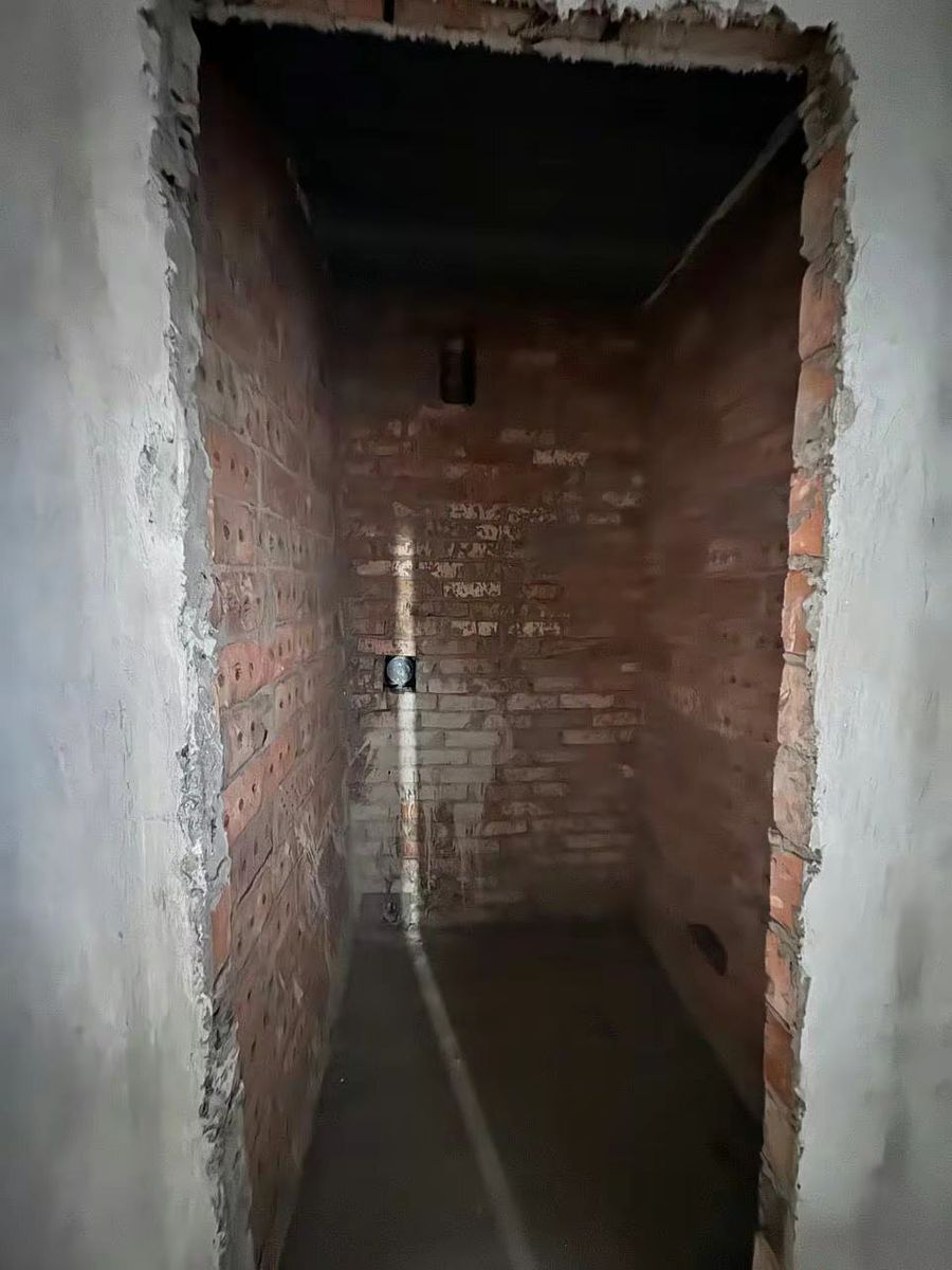 1839898734032950