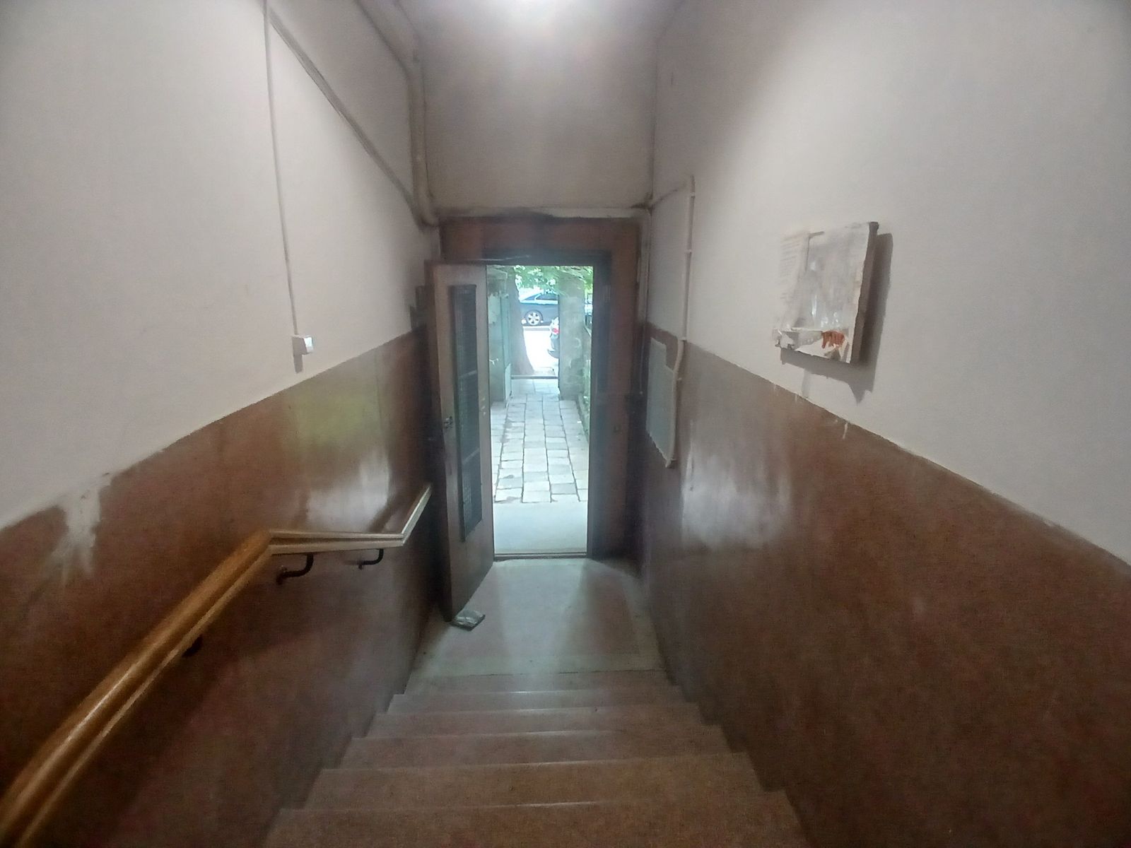 1835107911191951