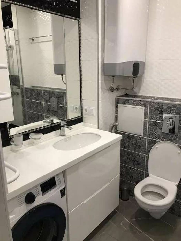 1837887833964953