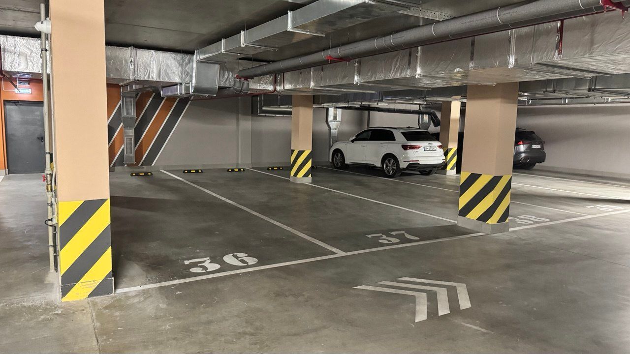 1839688155826953