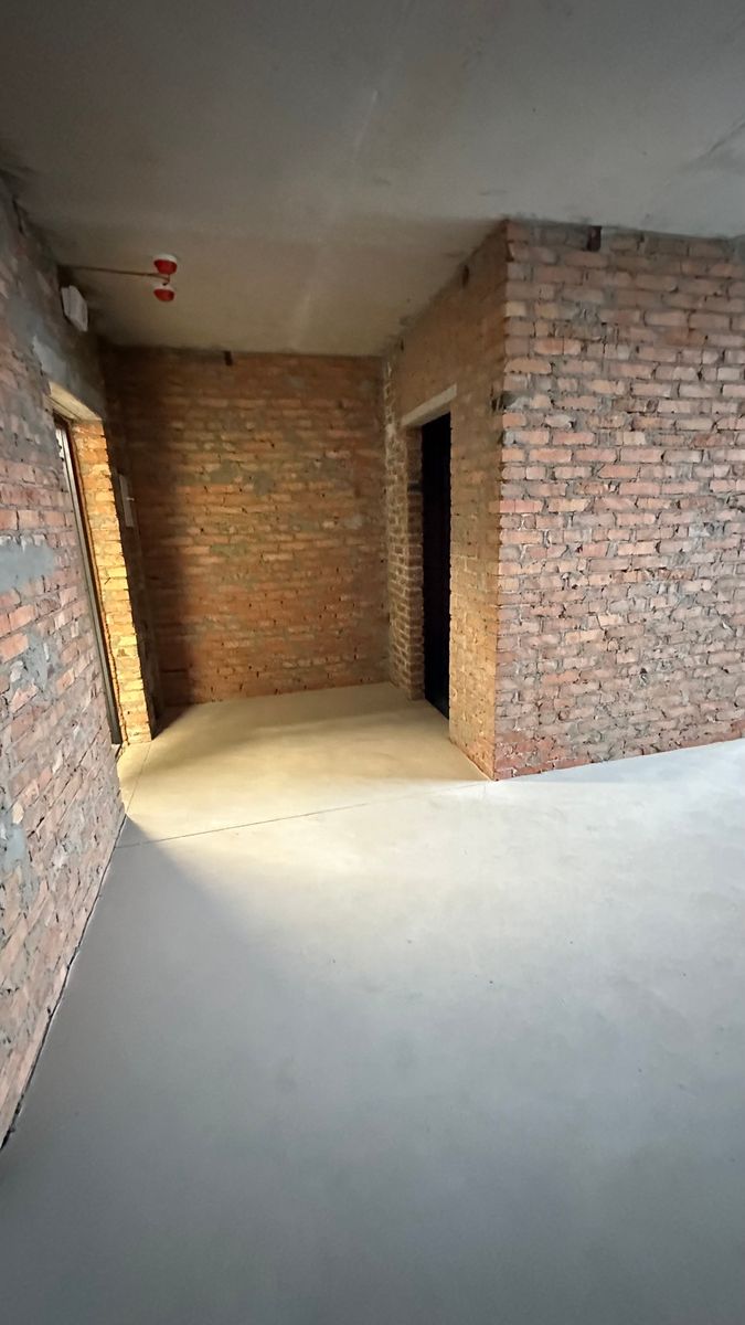 1825217129418954