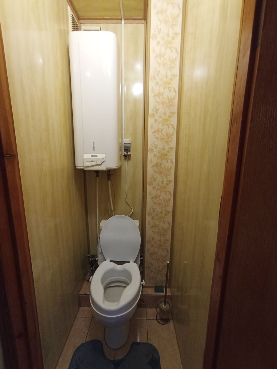 1837253763860954