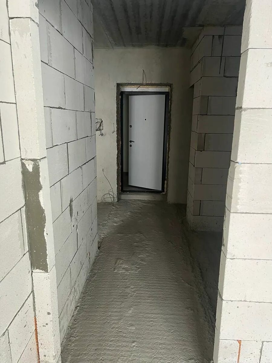 1835167647205955