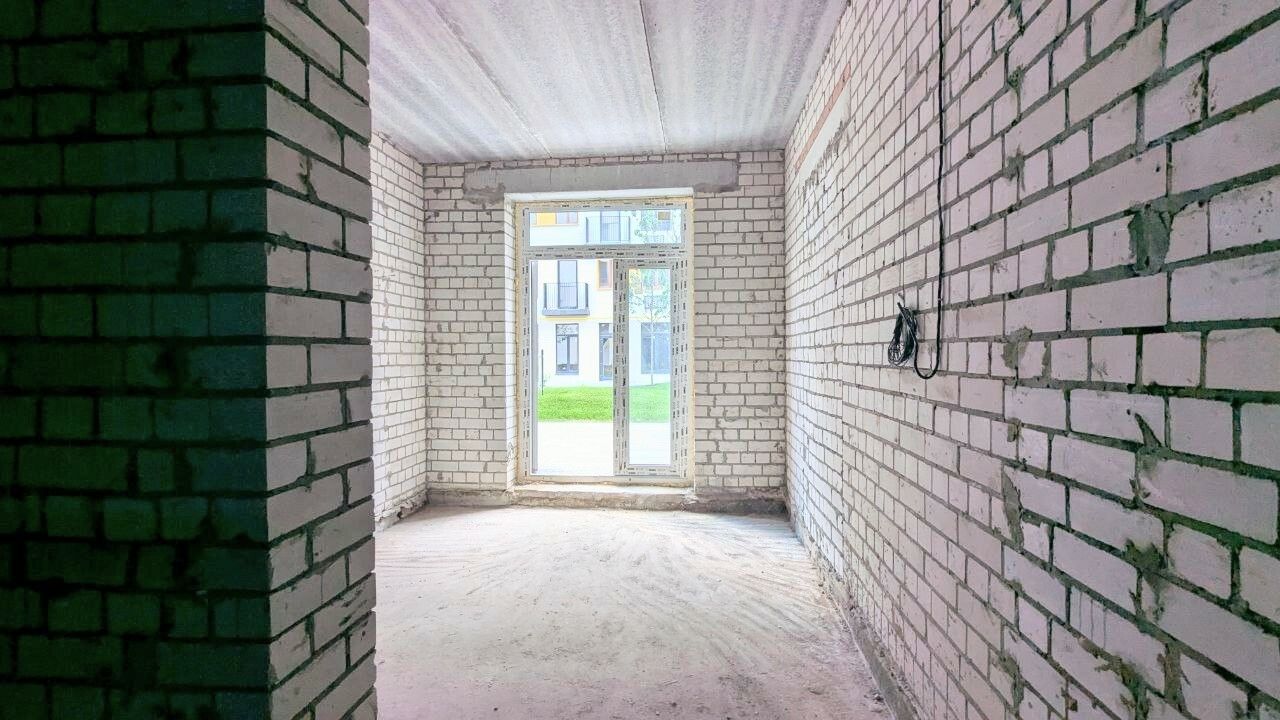 1835800187357955