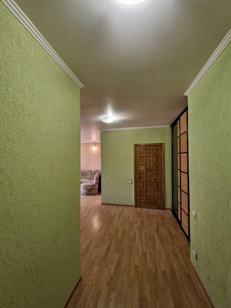 1835836308775956