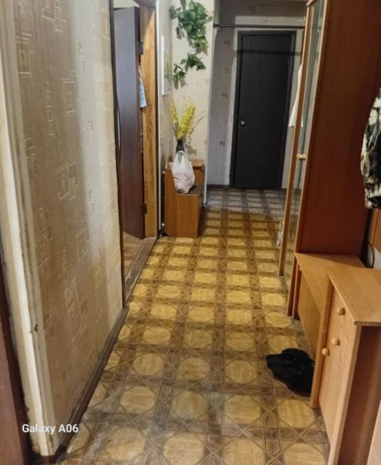 1836523653573956