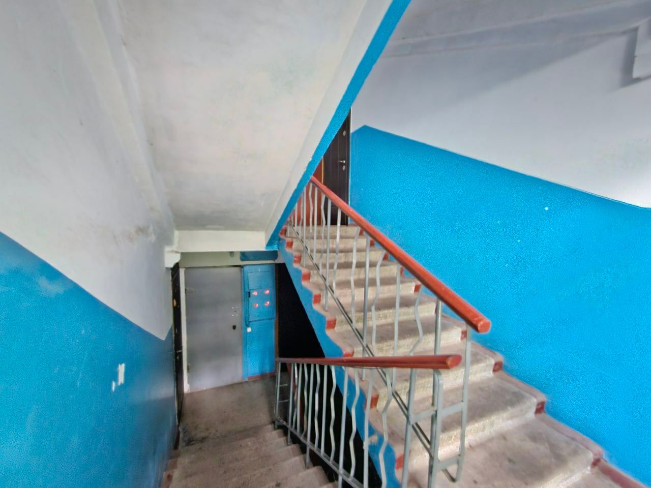 1833793480068957