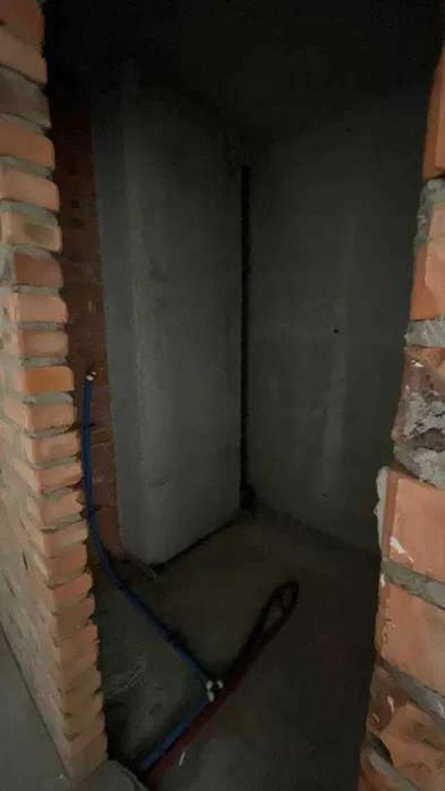 1838893219857958