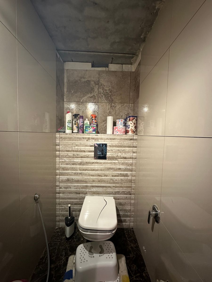 1834731816243959