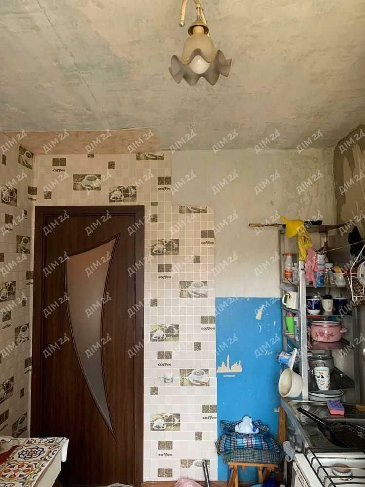 1825658339027096