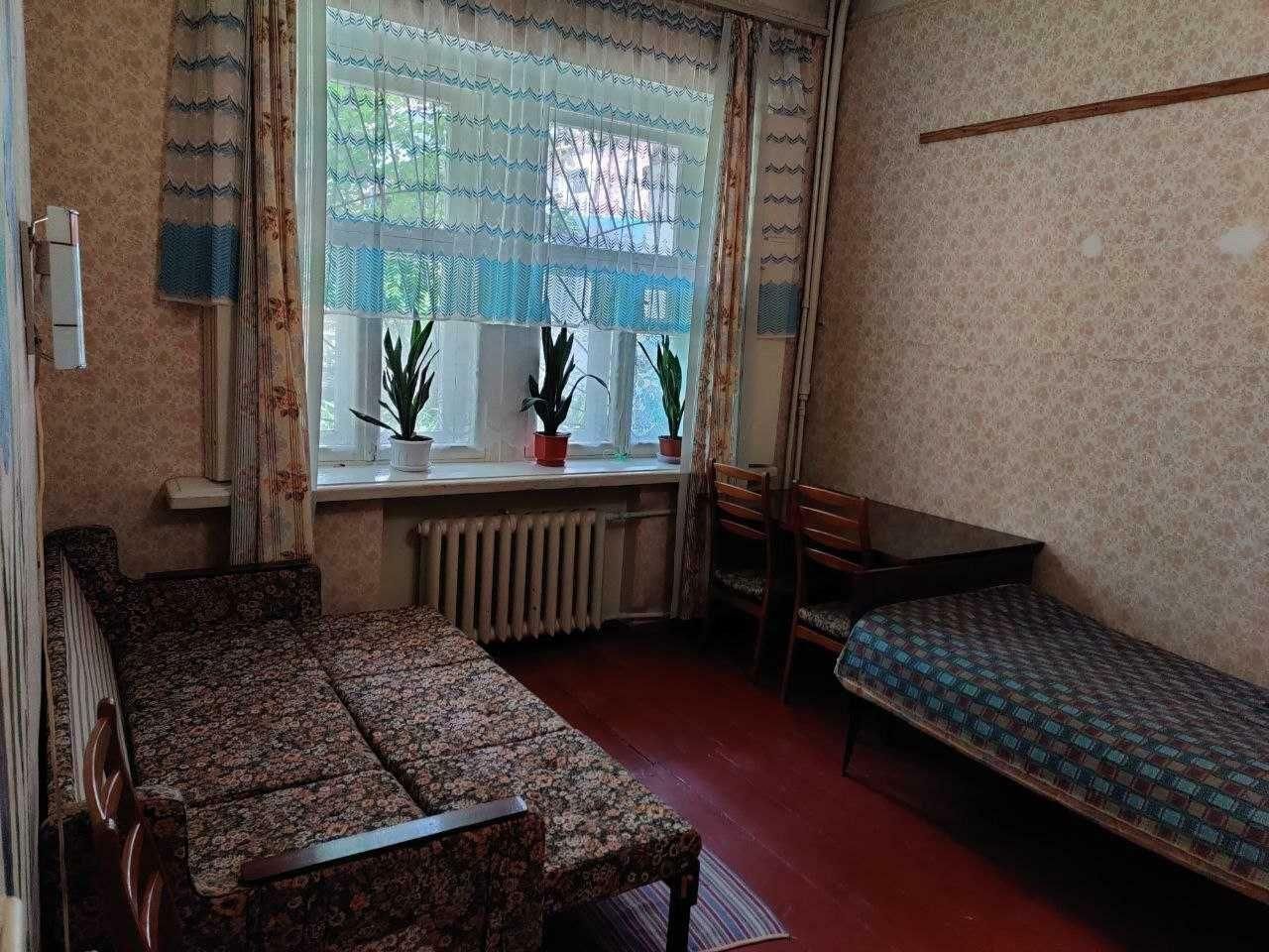 1837518944139096
