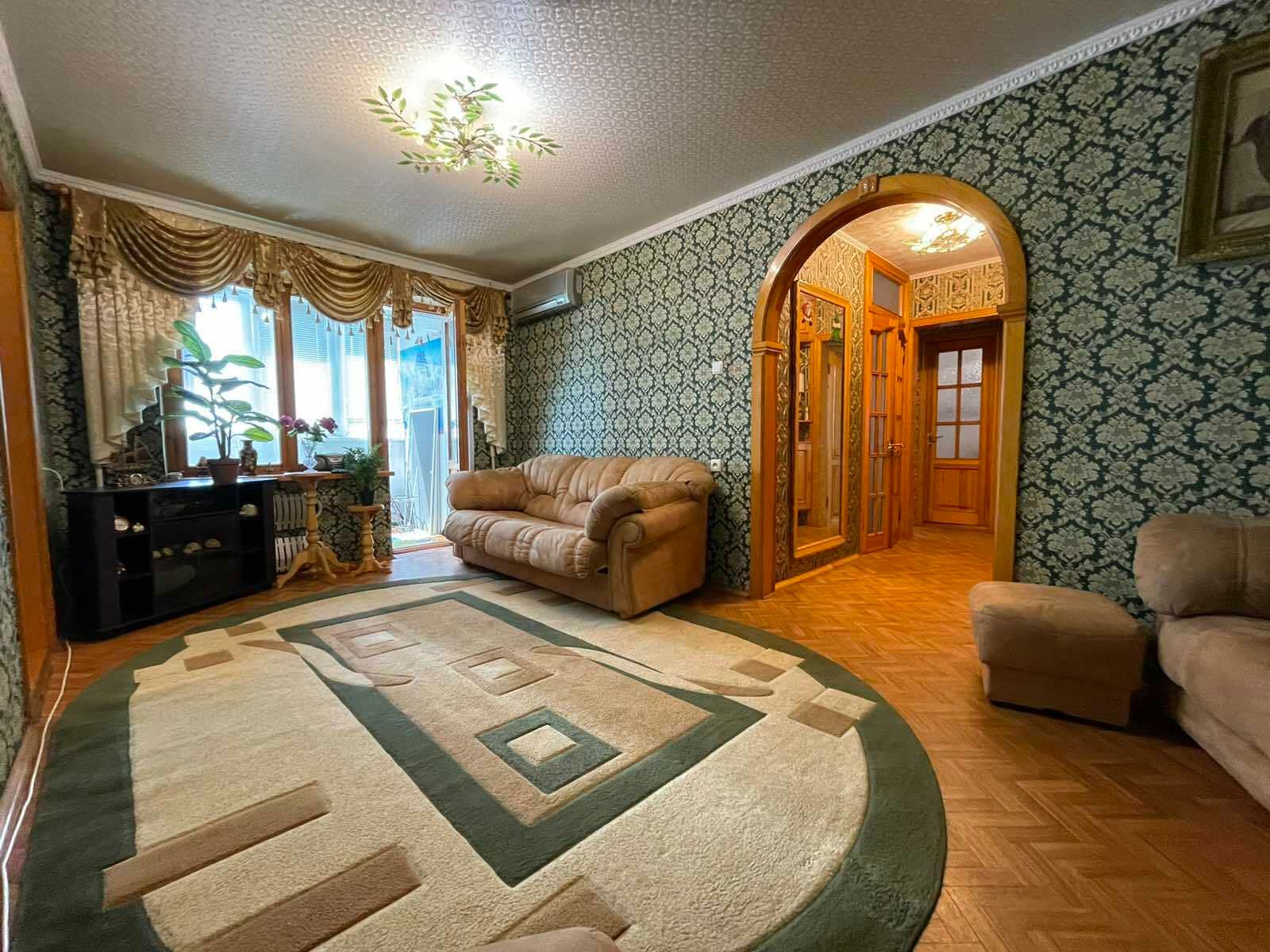 1805564275333962