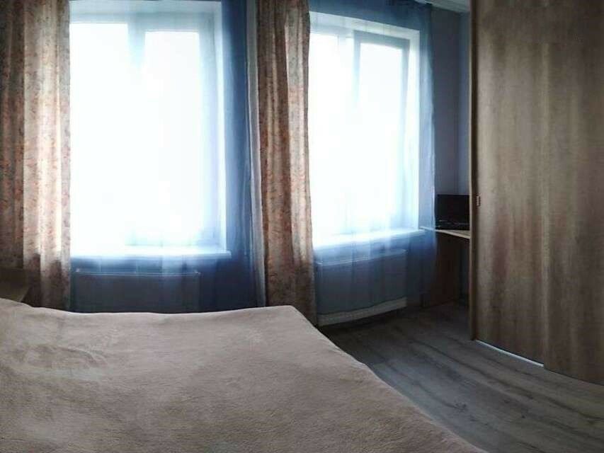 1834801919602962