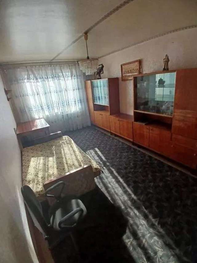 1837793392568962