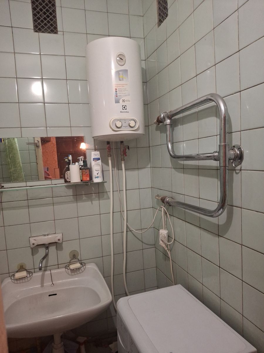 1813558199323963