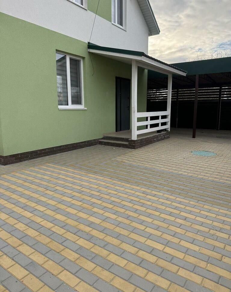 1835369735588964