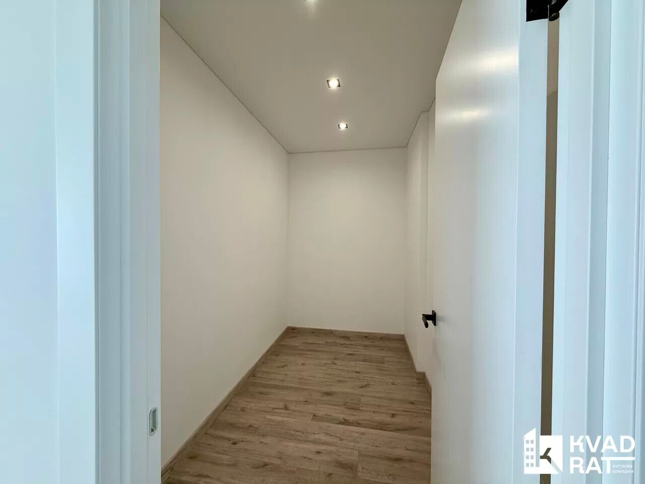 1840421769274965