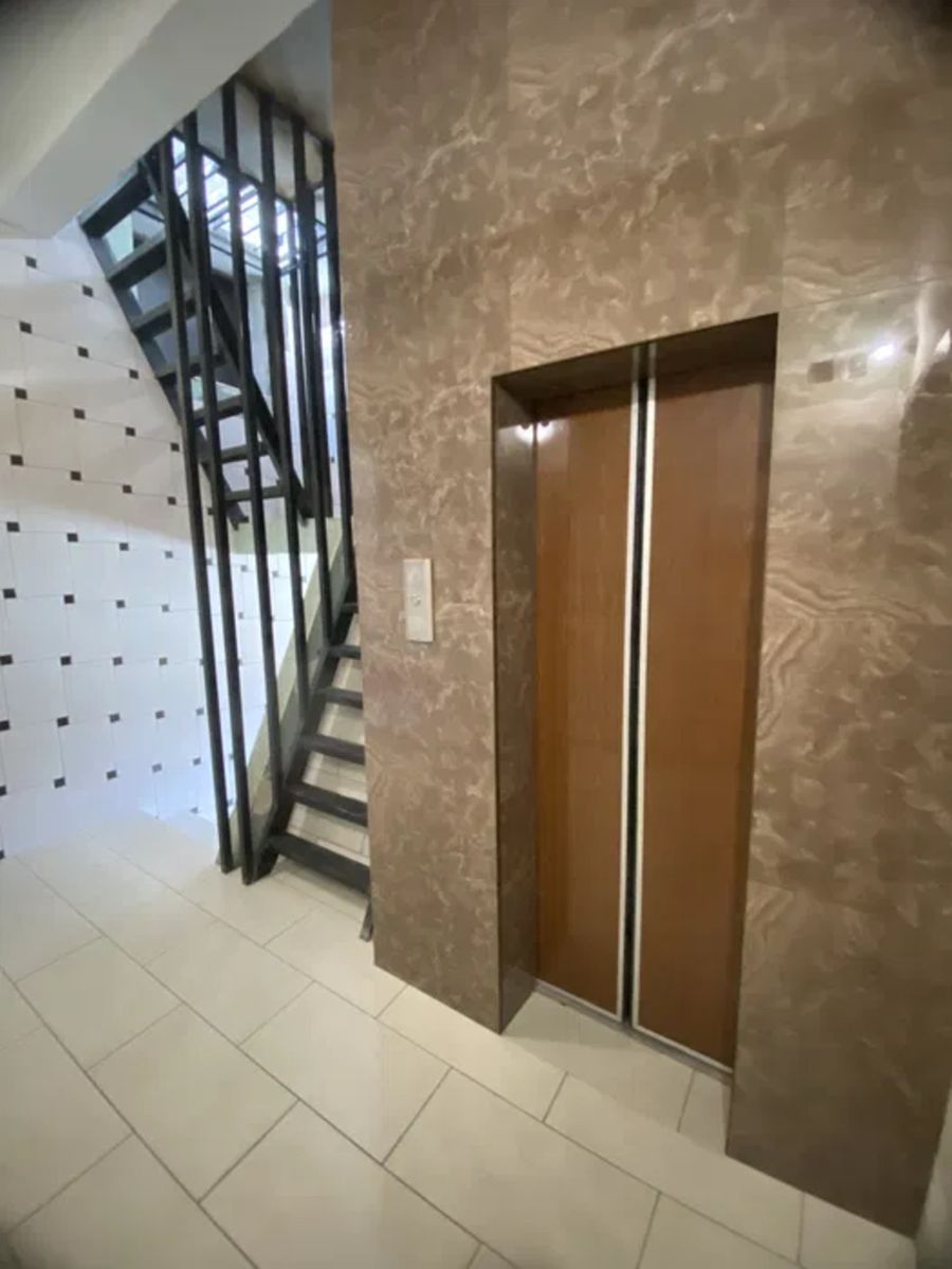 1837629678654966