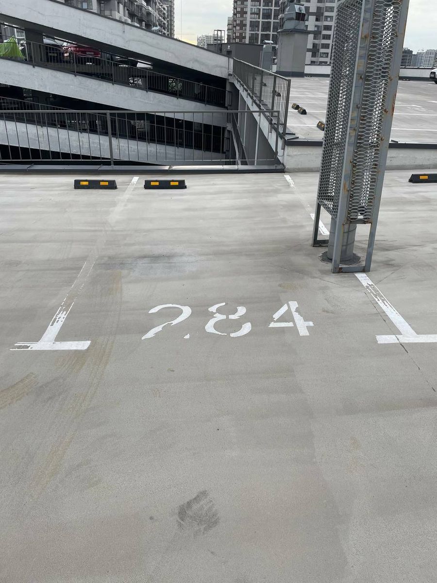 1833557069315967