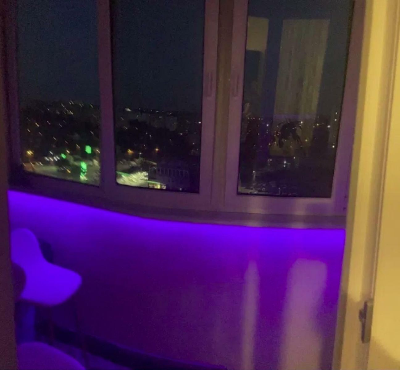 1835718056143968