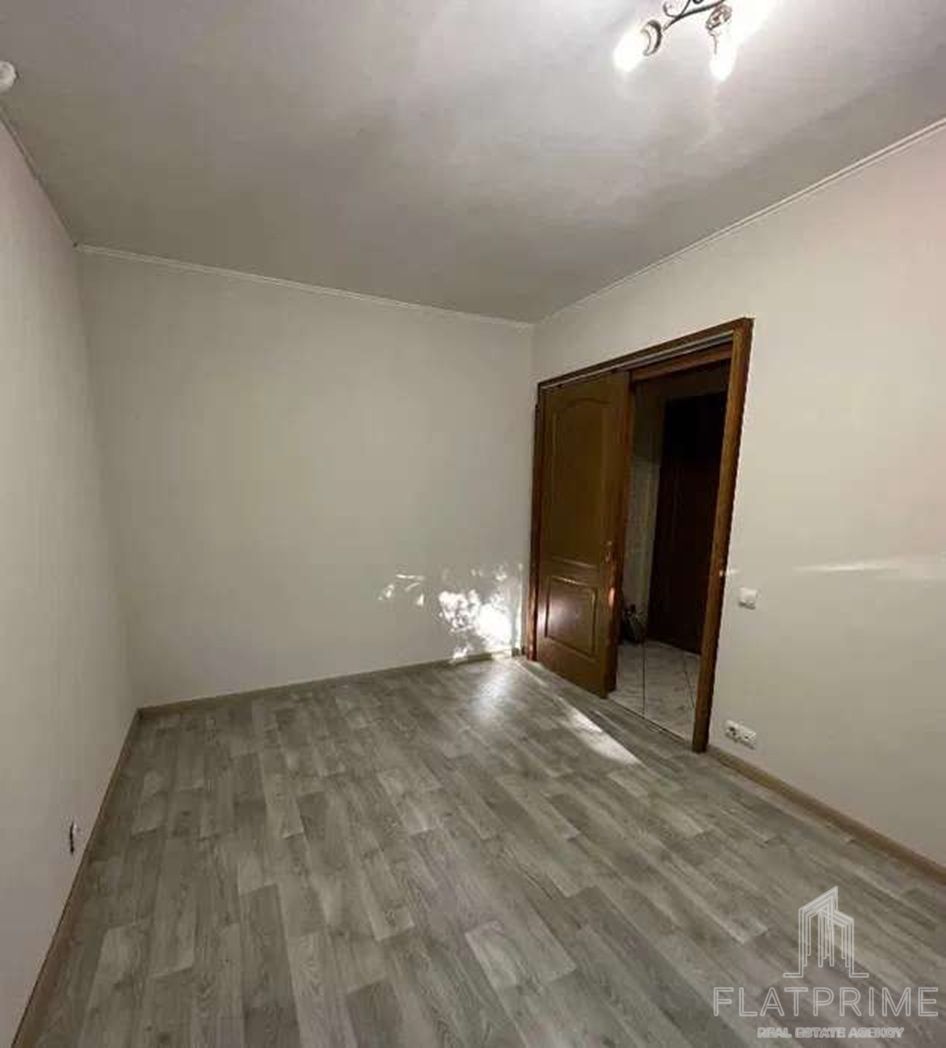 1836073031237968