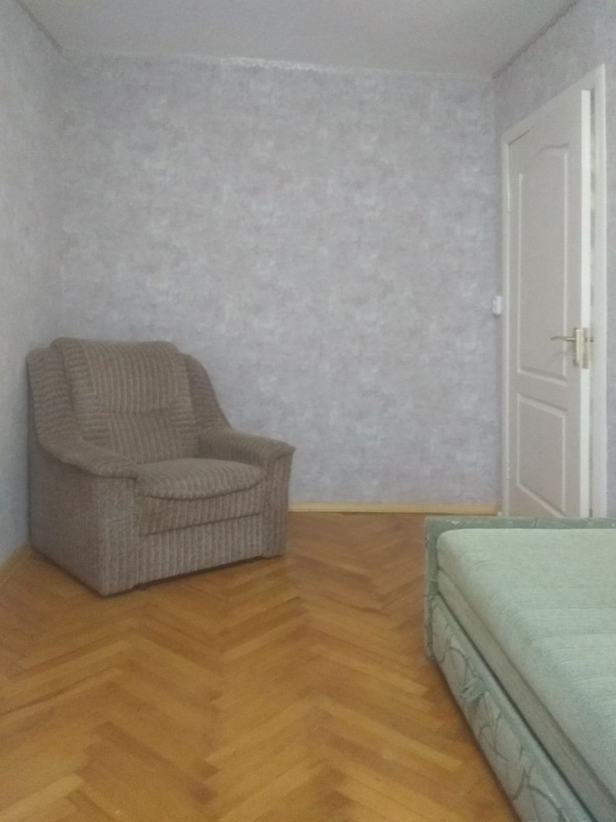 1800548108805969