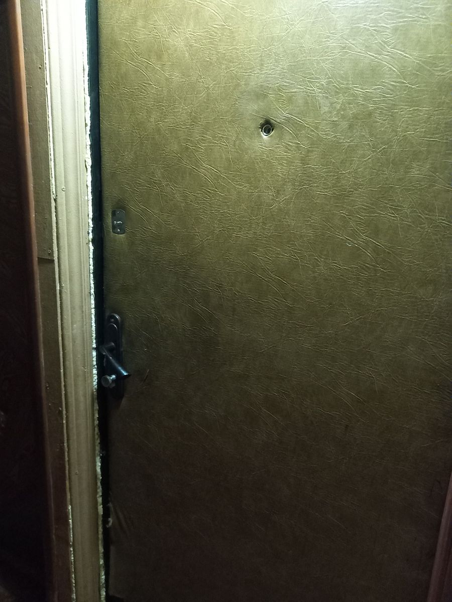 1832740456630097