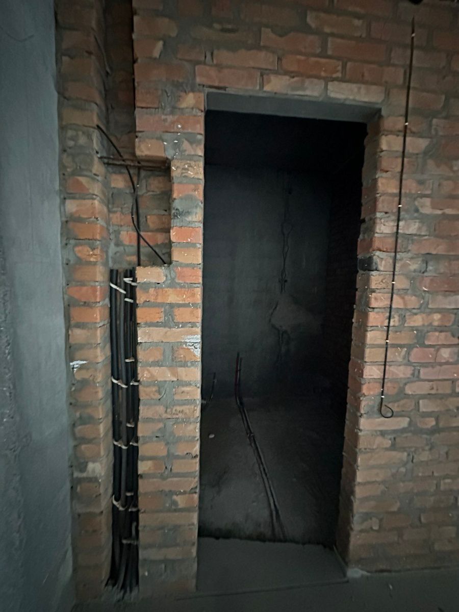 1837256771163097