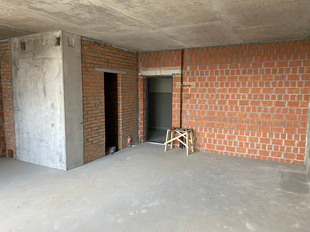1835780041072970