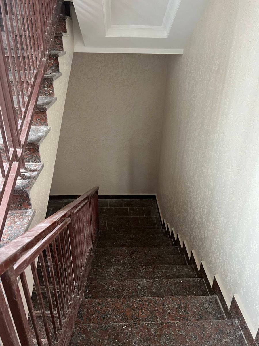 1831553639290972