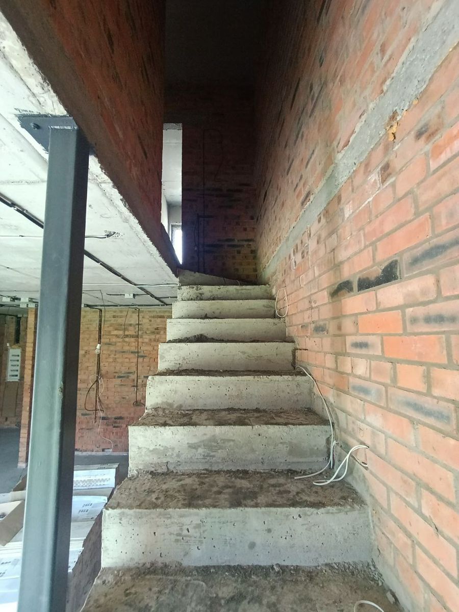 1834539128746972