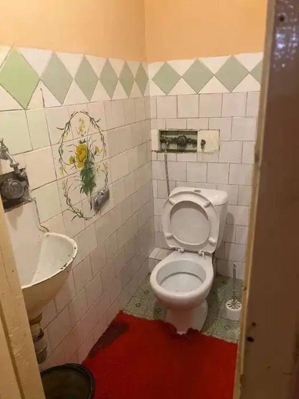 1834643294910972