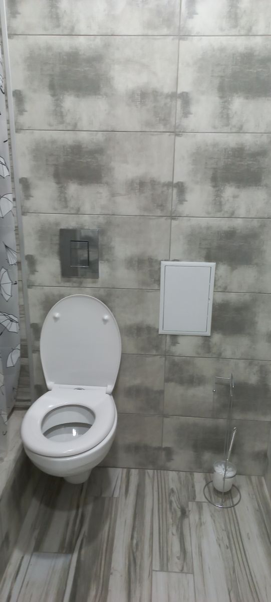 1716404218441973