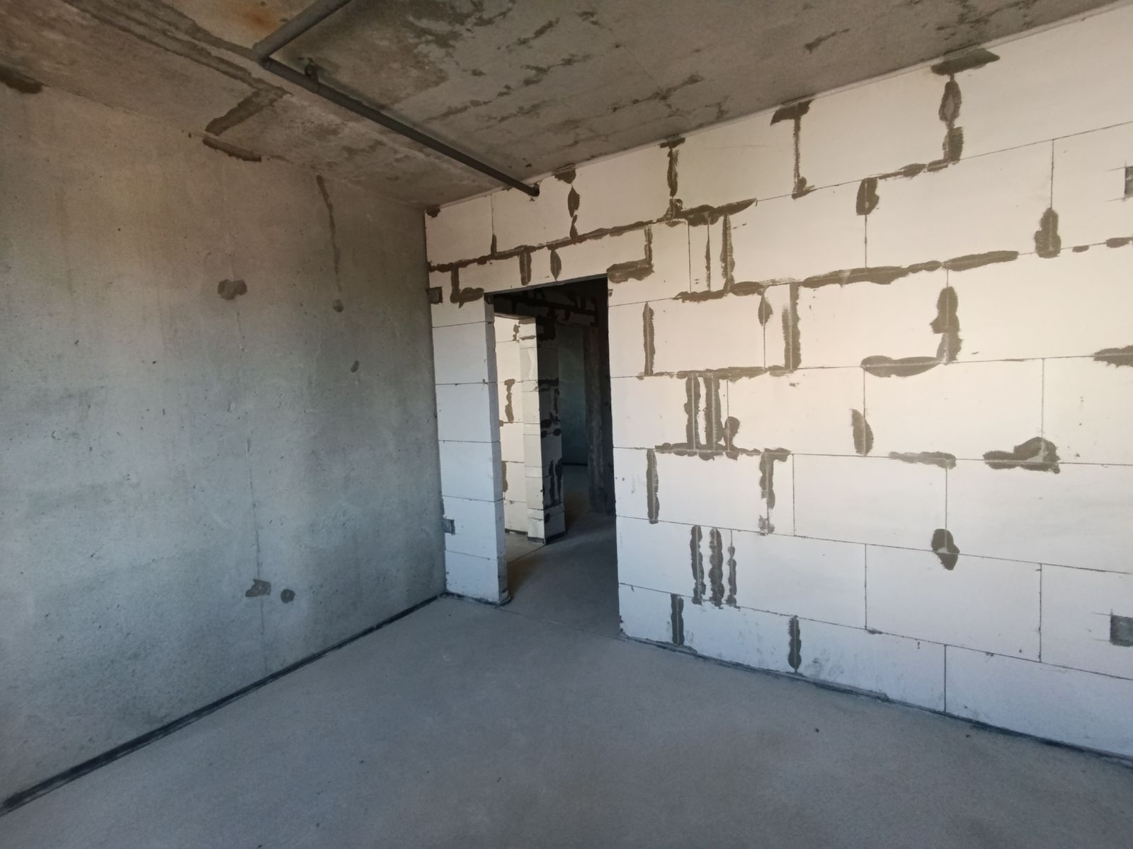 1837361419934974