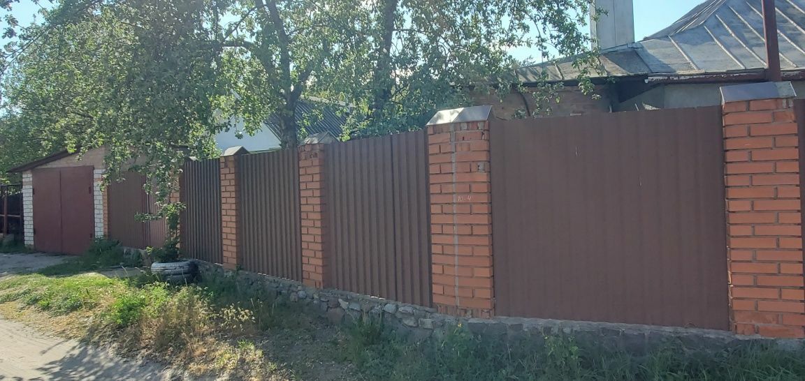 1834007668401975