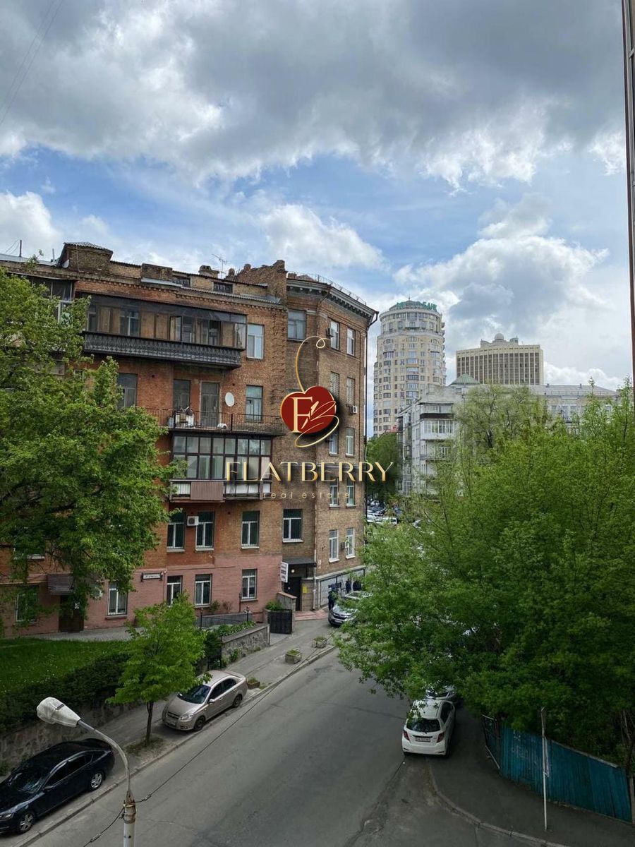 1835755275544975