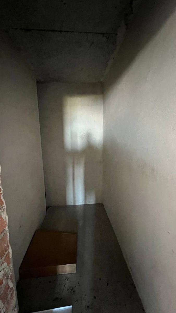 1839517393126975